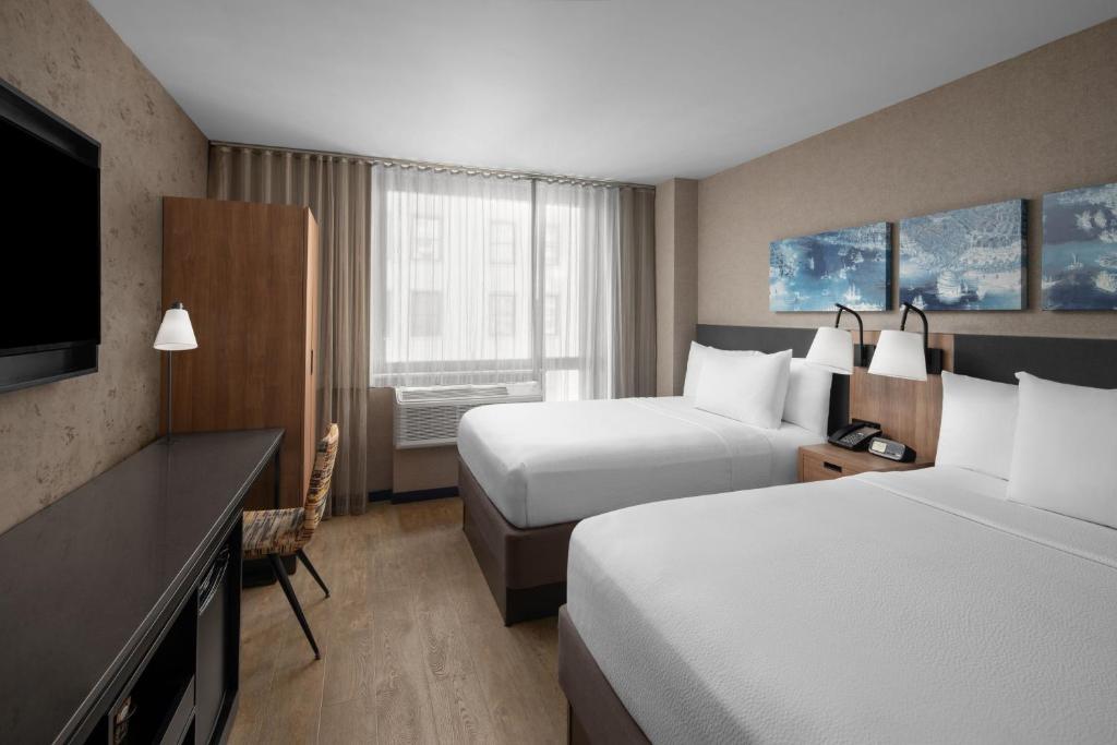 Courtyard by Marriott New York World Trade Center Area photo