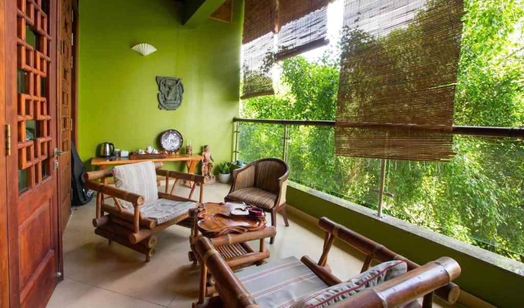 Cat Tien Jungle Lodge - Penthouse Familiar Con Vista A La Jungla