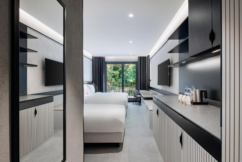 INVENTIST Hotel Sports Academy Istanbul - Habitación Triple De Lujo