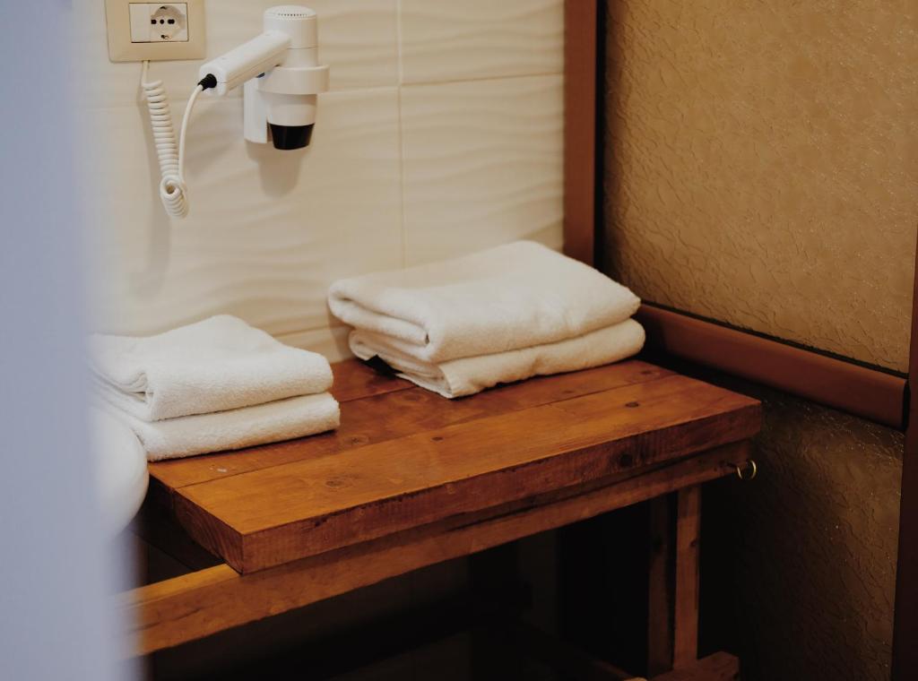 At Pikotiko's - Korca City Rooms for Rent - Image 3
