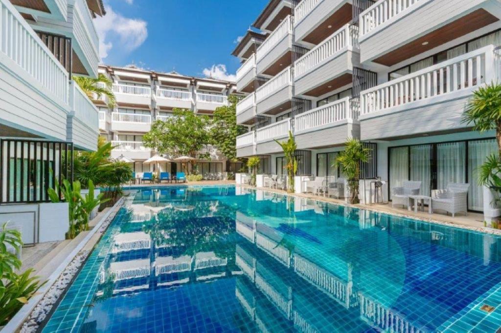 Bazén v ubytování Aonang Buri Resort nebo v jeho okolí