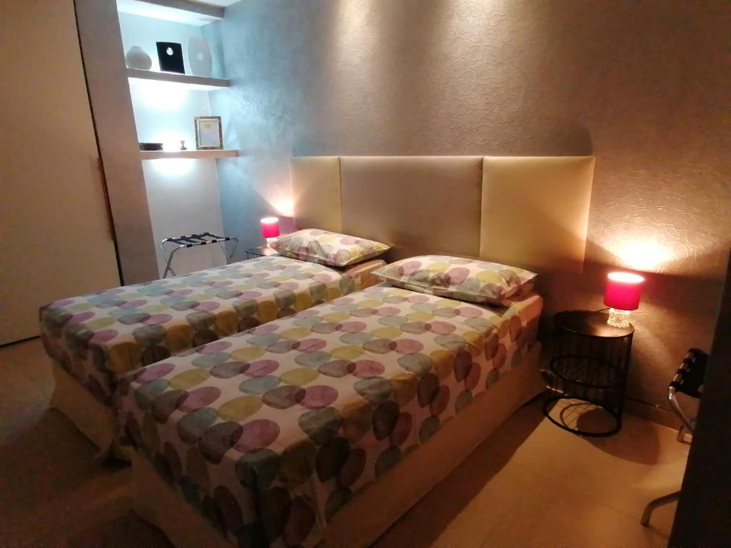 TEMPORARY HOME ROMA