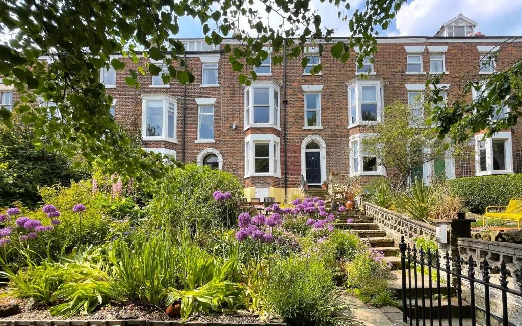 Deerness, 4star gold award 2024, Whitby