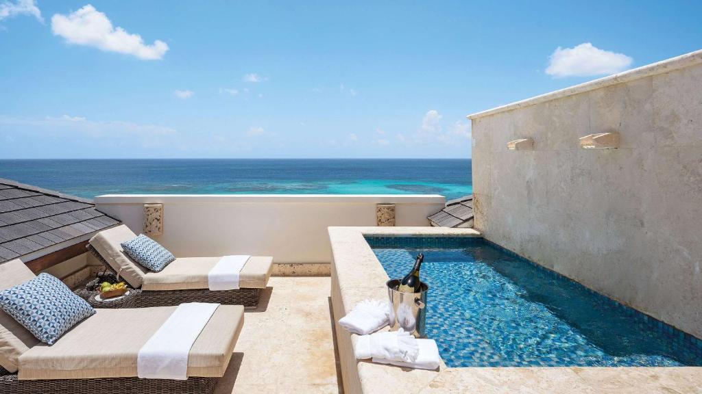 Bazén v ubytování Zemi Beach House, LXR Hotels & Resorts nebo v jeho okolí