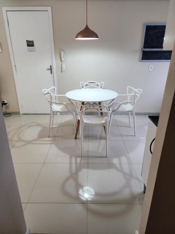 Apartamento Tranquilo Próximo ao Aeroporto. Sem taxa de limpeza - Housity