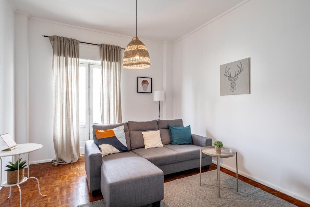 Spacious 3 bedroom apartment in the heart of Arroios, Lisbon, Portugal