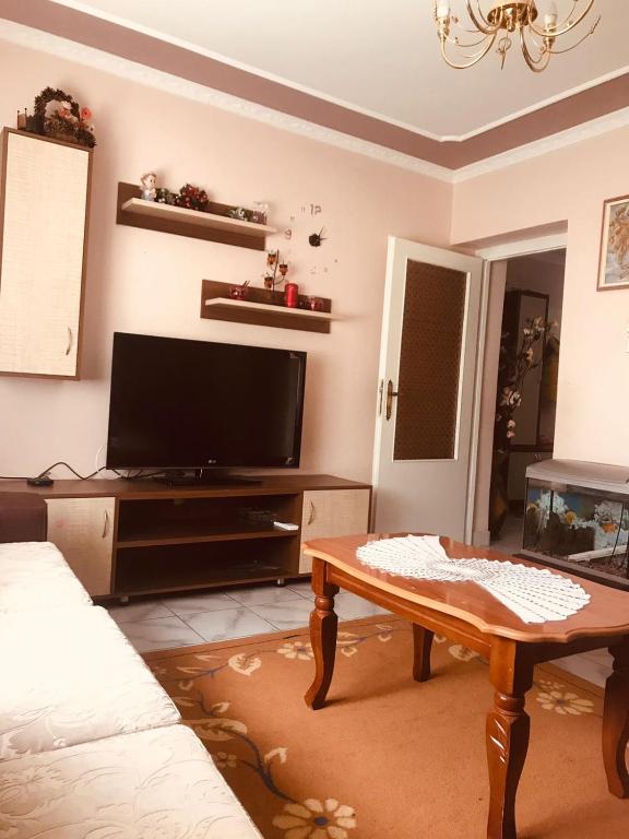 Livia Olesia Apartment - Imazhi 5