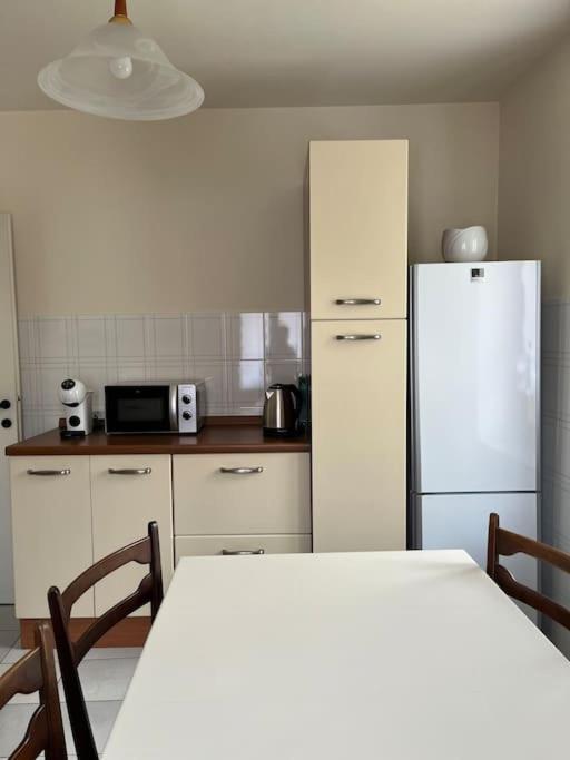 Gabbinoholidayhome Appartamento in suggestiva corte - 9