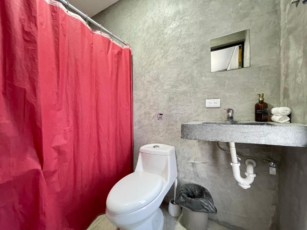 Suite privada con baño y frigobar, dpto 1, Mérida – Precios 2024  actualizados