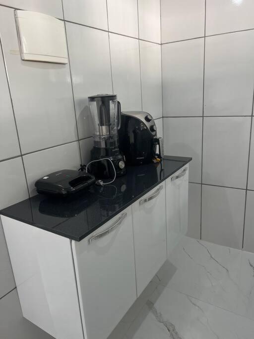 Alugo apartamento mobiliado por diária.