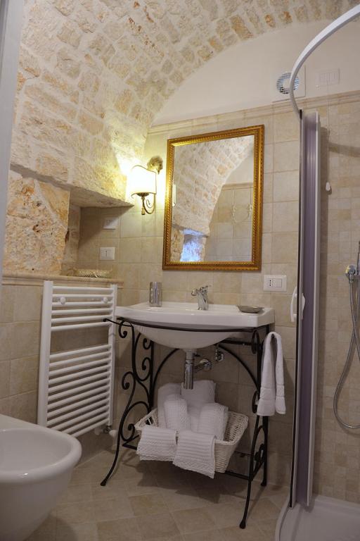 Koupelna v ubytování Romantic Trulli
