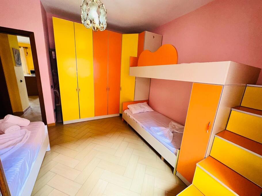 Eugenio’s Apartment Center - Imazhi 7