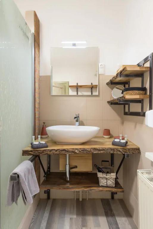 Thann Colmar - 1 chambre - 5 pers - Parking – photo 8