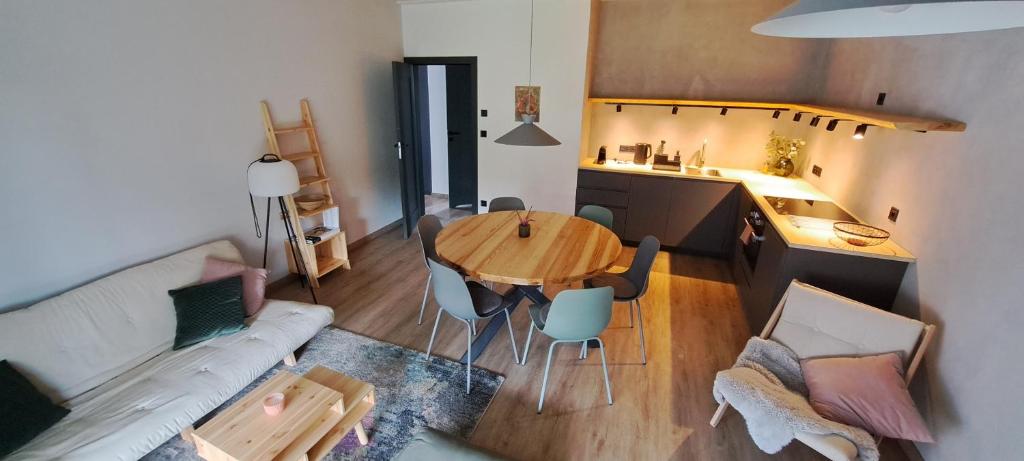 Kuchyň nebo kuchyňský kout v ubytování Apartmány Staroměstská romance
