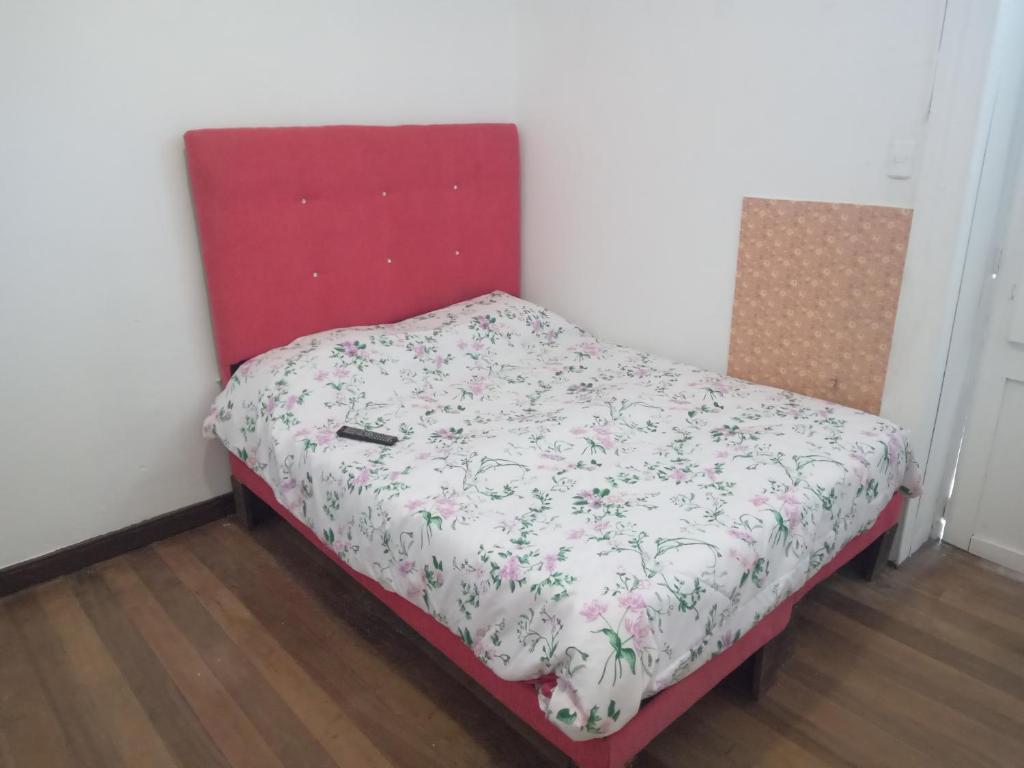 Postel nebo postele na pokoji v ubytování Hostal 4 Estaciones