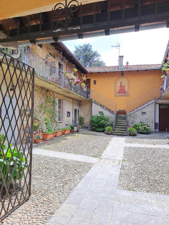 Gabbinoholidayhome Appartamento in suggestiva corte