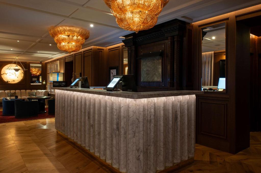 Hotel Montera Madrid, Curio Collection By Hilton, Madrid ...