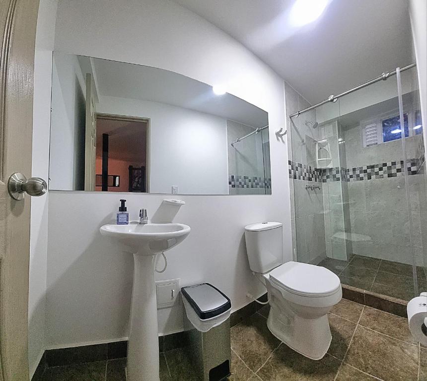 Koupelna v ubytování Ayenda Ceiba Rooms