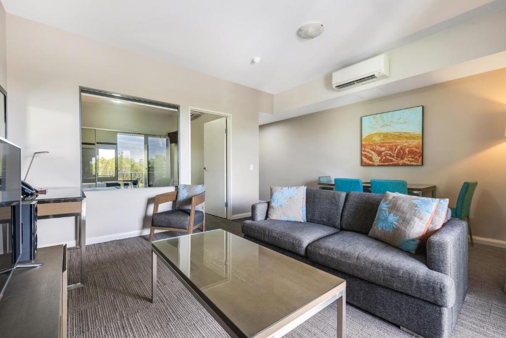 Hudson Berrimah - Resim 8