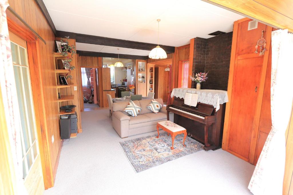 The southernmost home in the world - Resim 4