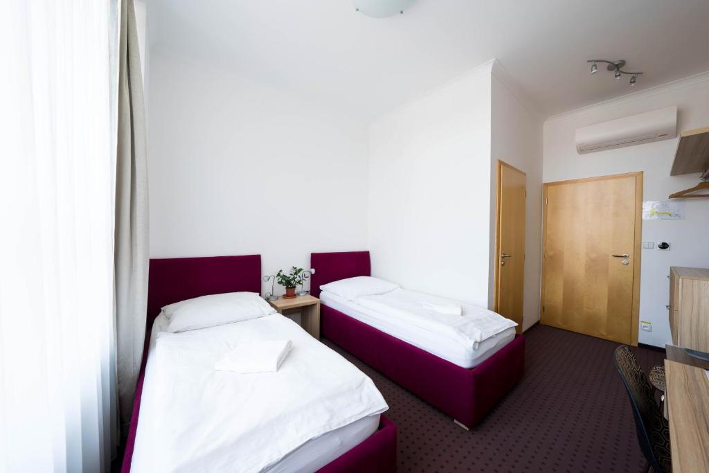 Mini Hotel Akord - Resim 31