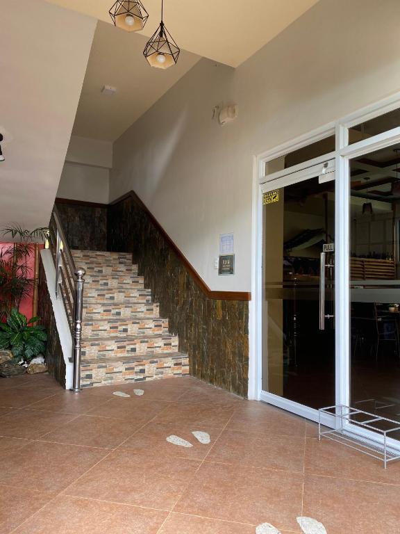 Fotografie z fotogalerie ubytování MinshukuKCS Hotel and Restaurant v destinaci Puerto Galera