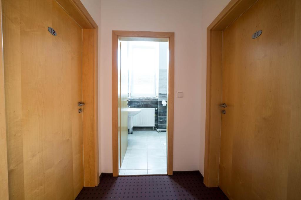 Mini Hotel Akord - Resim 32