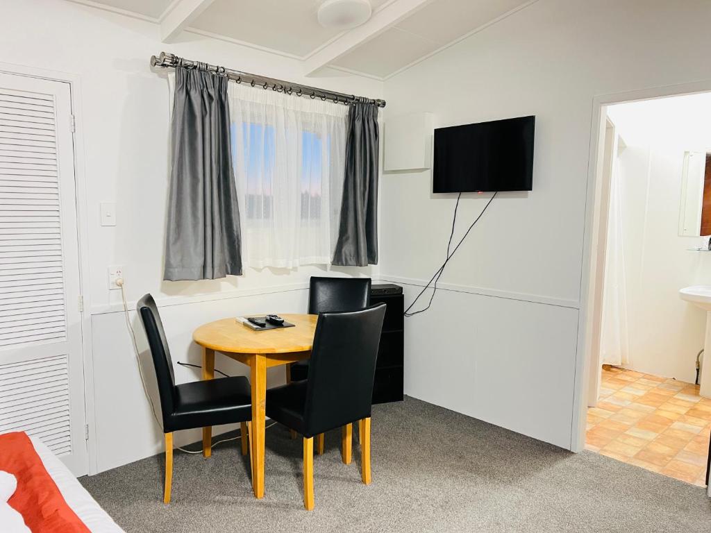 18th Avenue Thermal Motel - Resim 19