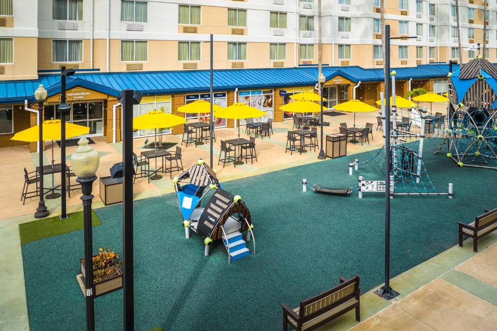 SpringHill Suites by Marriott Orlando Lake Buena Vista in Marriott Village photo