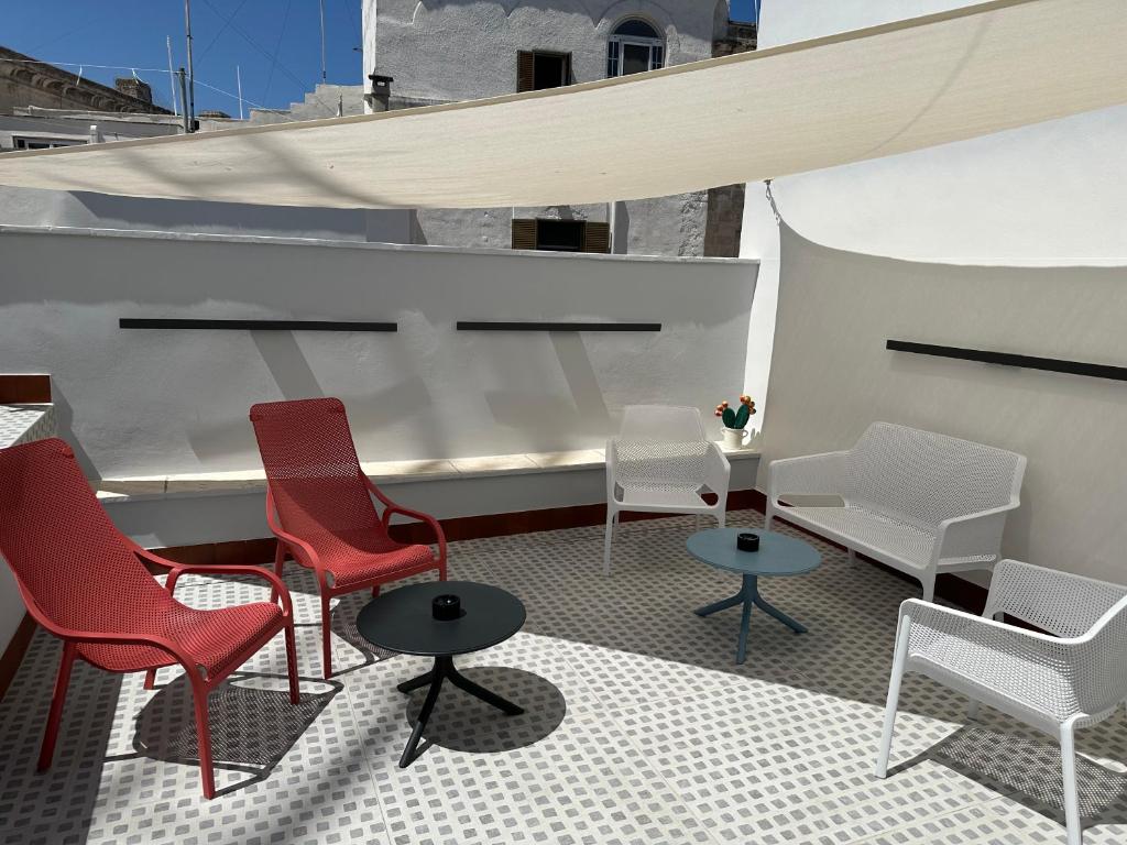 Iris Apartments - 16