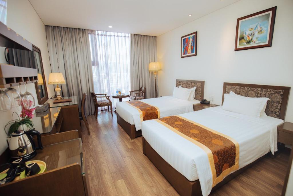 Phòng Superior 2 giường đơn nhìn ra cảnh thành phố