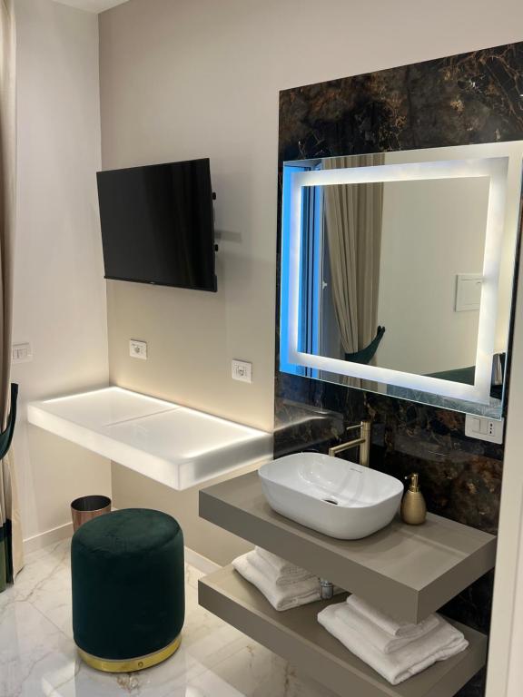 La Lepre Artemide - Double Room With Balcony