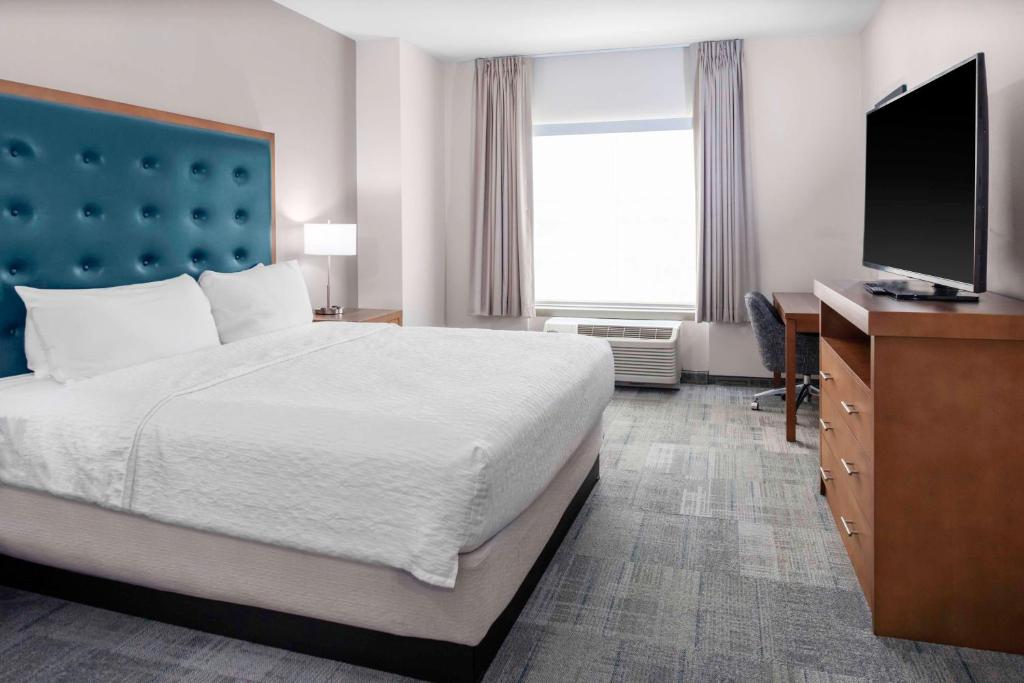 Homewood Suites by Hilton St. Louis - Galleria - Suite 1 Chambre Lit King-Size - Non-Fumeurs
