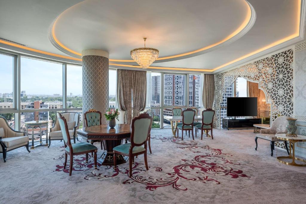 Hilton Tashkent City - Presidential Suite