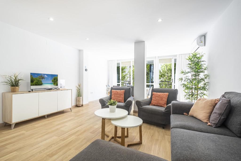 Ilice 3-D Apartment Levante Beach