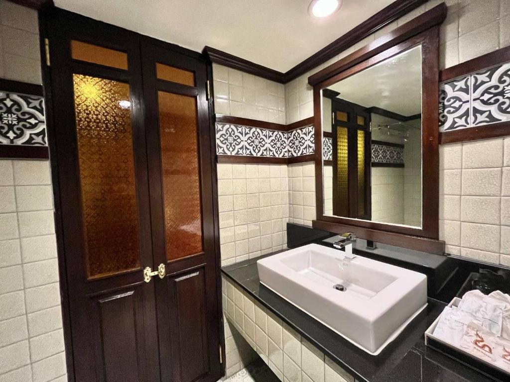 Nak Nakara Hotel - 3