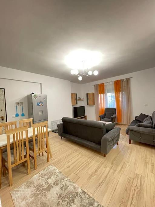 Family Joy Apartment - Imazhi 4
