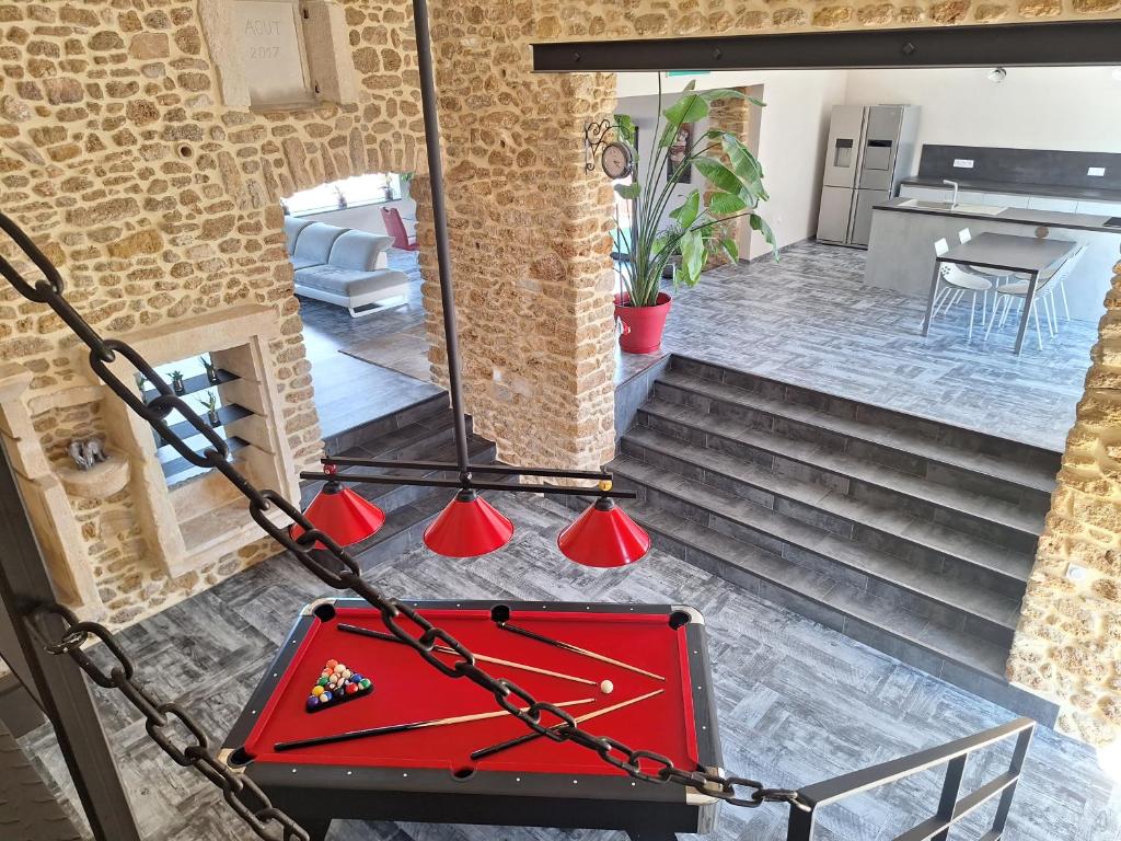 Posezení v ubytování Chez Véro chambres d'hôtes & Maison en pierre contemporaine
