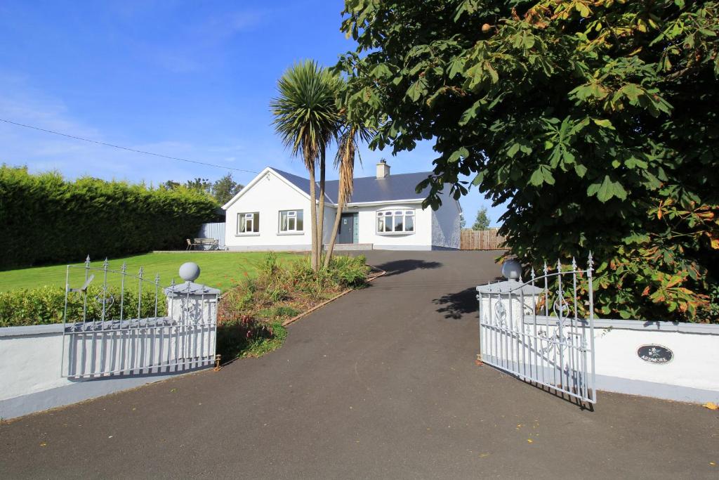 Ardmore Cottage Failte Ireland Quality Assured, Muff (updated prices
