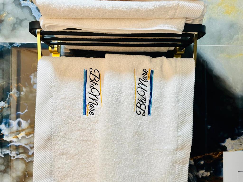 BluMare ArtHouse - 16