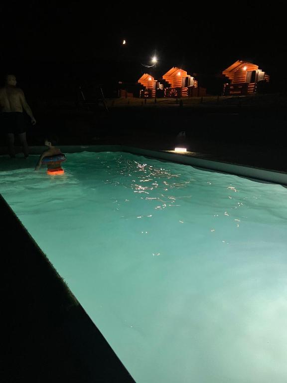 Piscina di M&V Infinit o nelle vicinanze