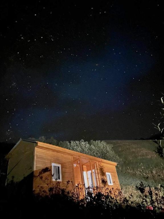 Edifici on està situat l'hostal o pensió
