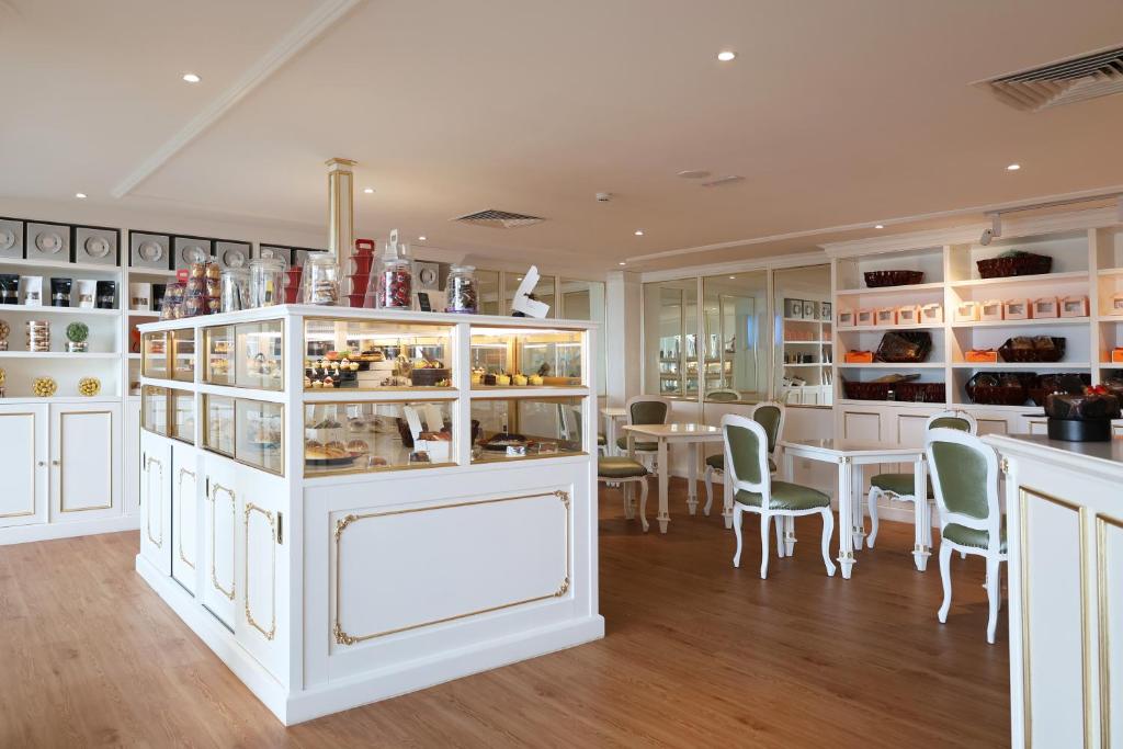 Restaurace v ubytování Damai Lagoon Resort