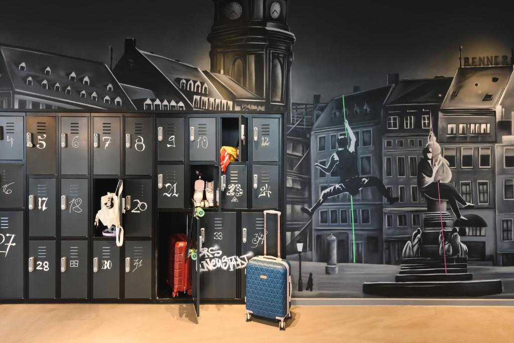 Moxy Dresden Neustadt - Resim 12