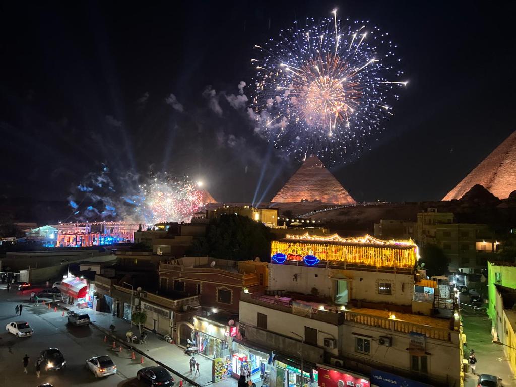 Foto dalla galleria di Pyramids Top guest house a Il Cairo