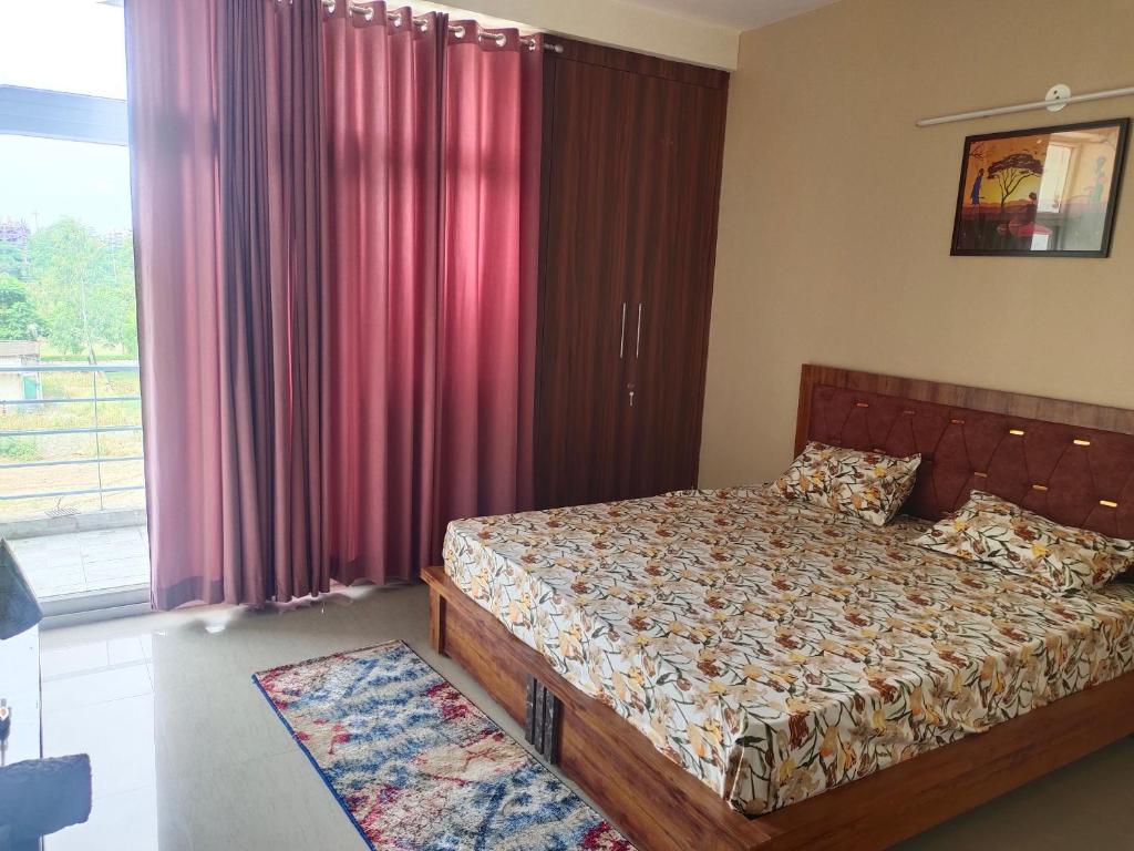 Postel nebo postele na pokoji v ubytování Yb home