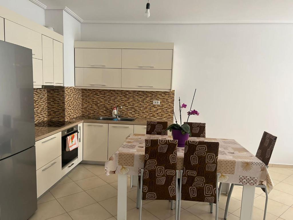 saranda flat view - Imazhi 4
