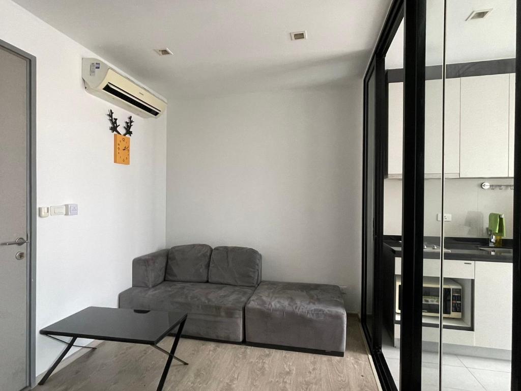 The Base Central Pattaya by Adam - Resim 22