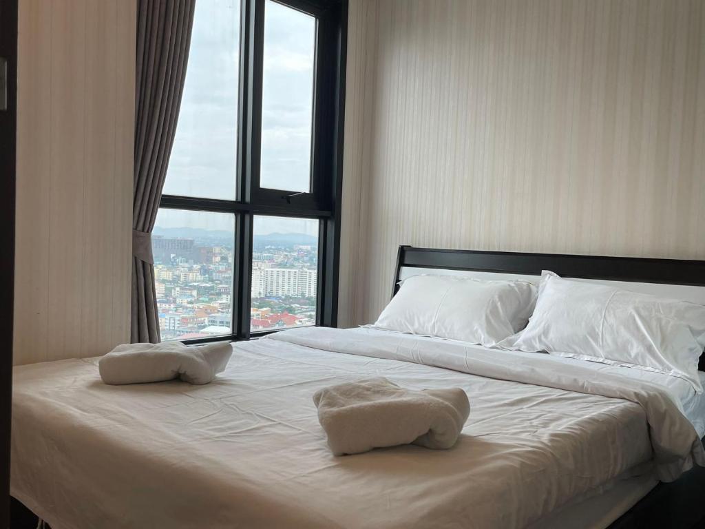 The Base Central Pattaya by Adam - Resim 38