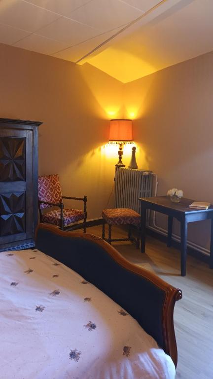 MAISON ALETEIA*** DECOUVERTE ET SERENITE - Basic Triple Room Met Gedeelde Badkamer